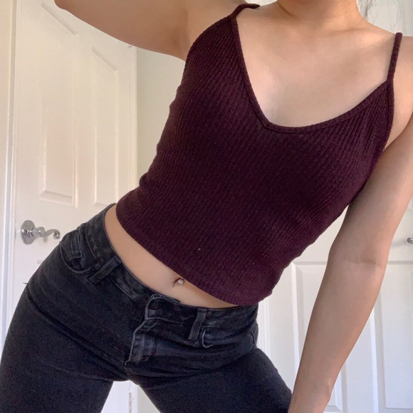 Brandy Melville Tops - BRANDY MELVILLE TANK